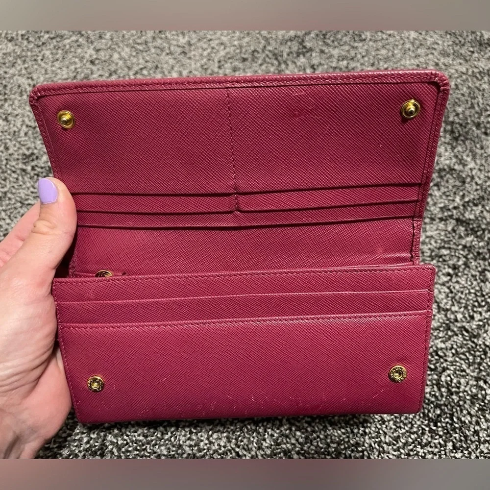 Prada Saffiano leather continental long wallet with COA